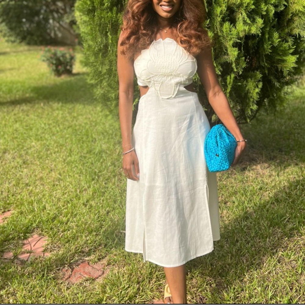 Farm Rio white flower embroidered open back cutout midi dress